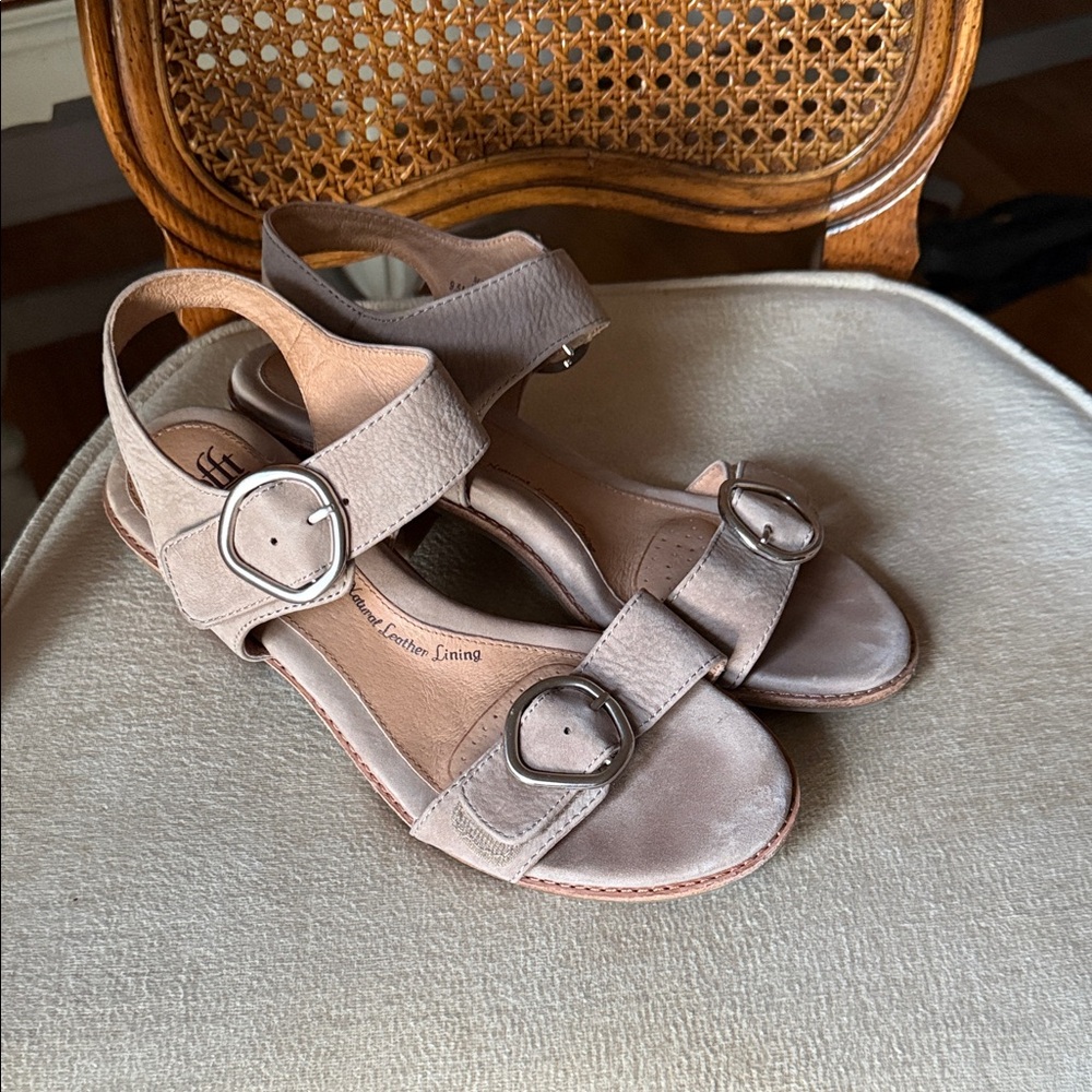 Sofft Women's Sandals in Soft Taupe